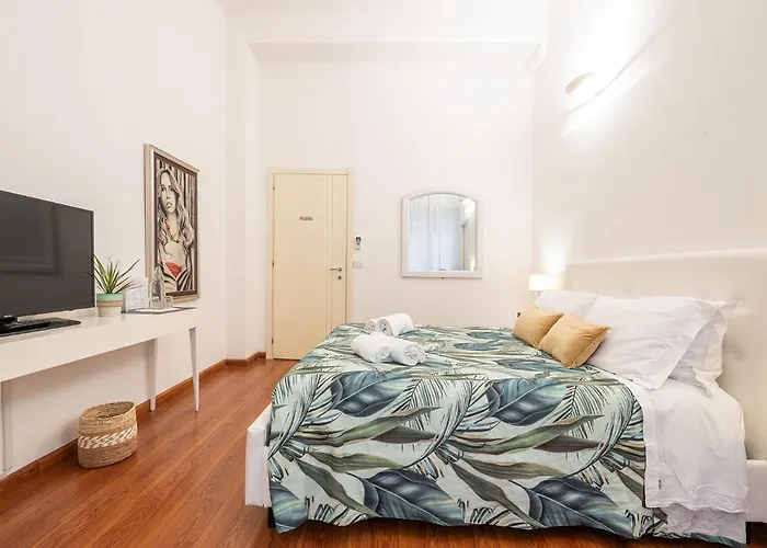 Blanco Rooms